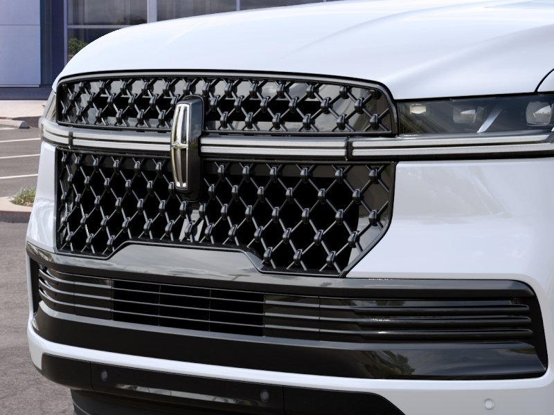 New 2027 Pristine White Metallic Tri-Coat Lincoln Reserve L image 45