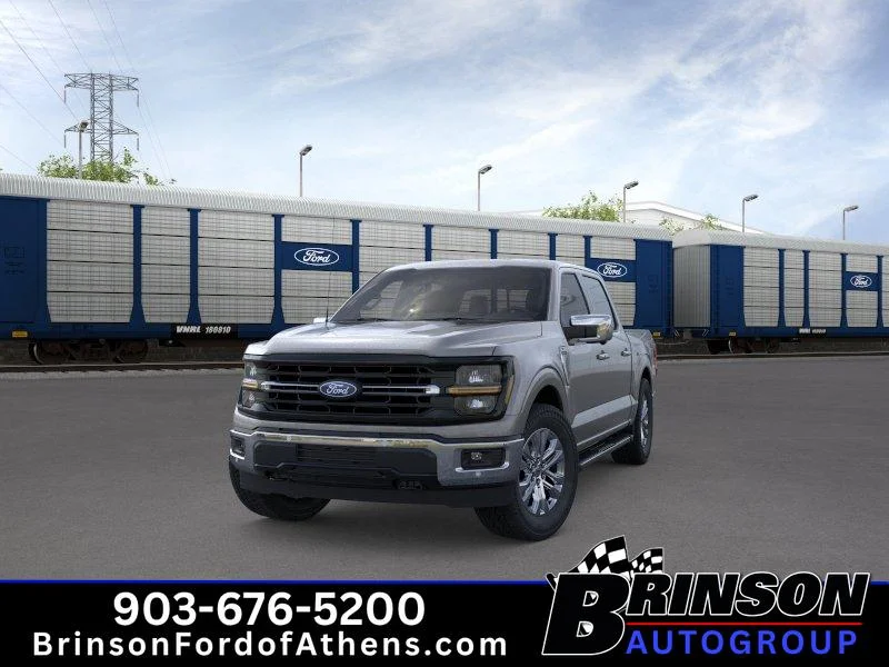 New 2026 Carbonized Gray Metallic Ford XLT image 2