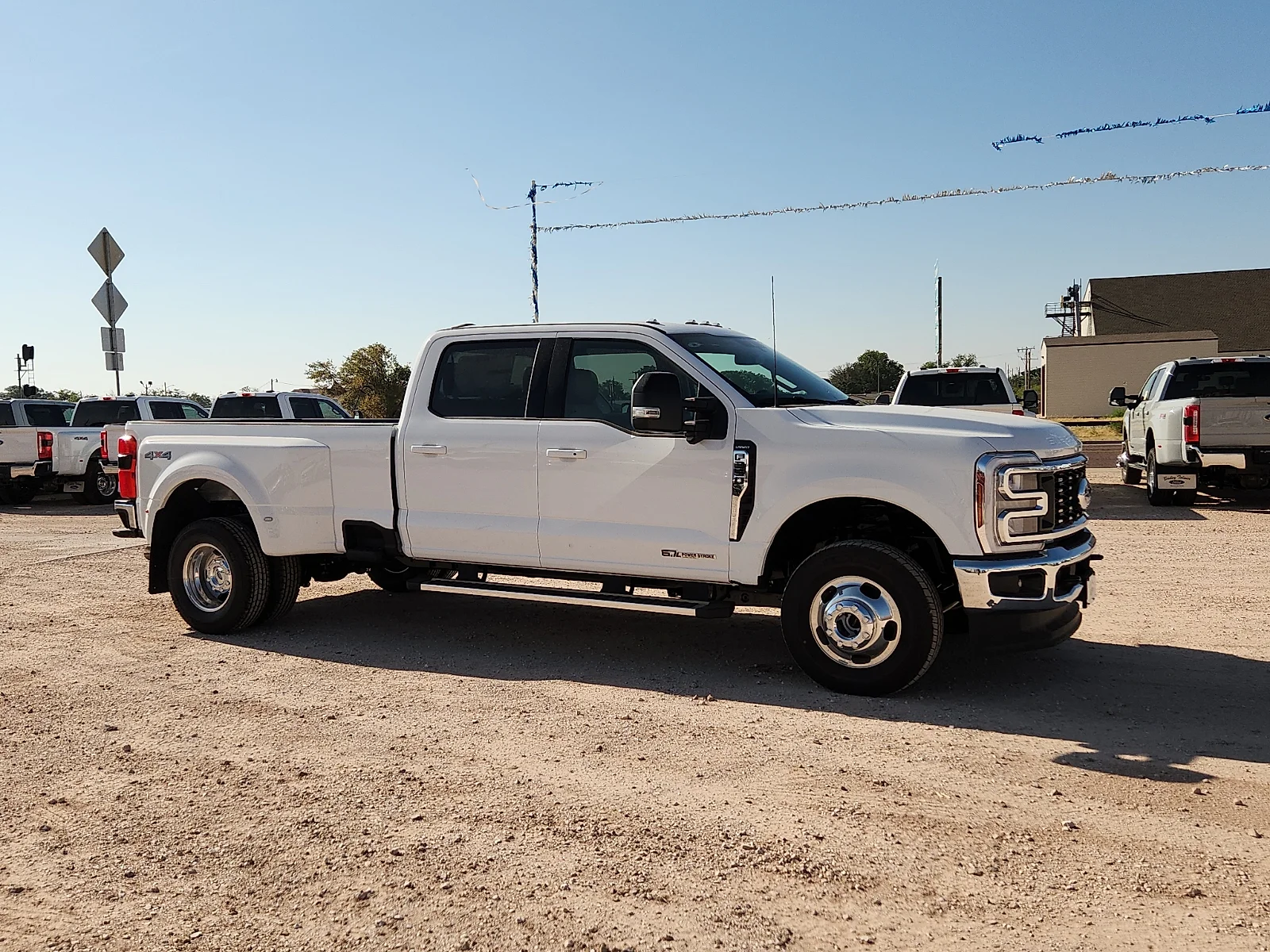 New 2026 Oxford White Ford Lariat image 8