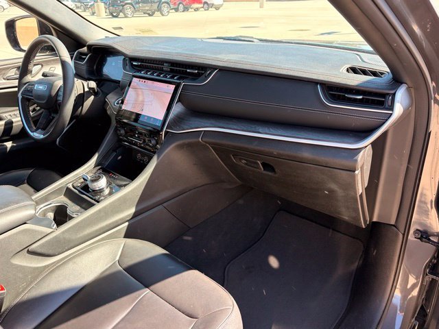 Certified Used 2024 Gray Jeep 4xe image 14