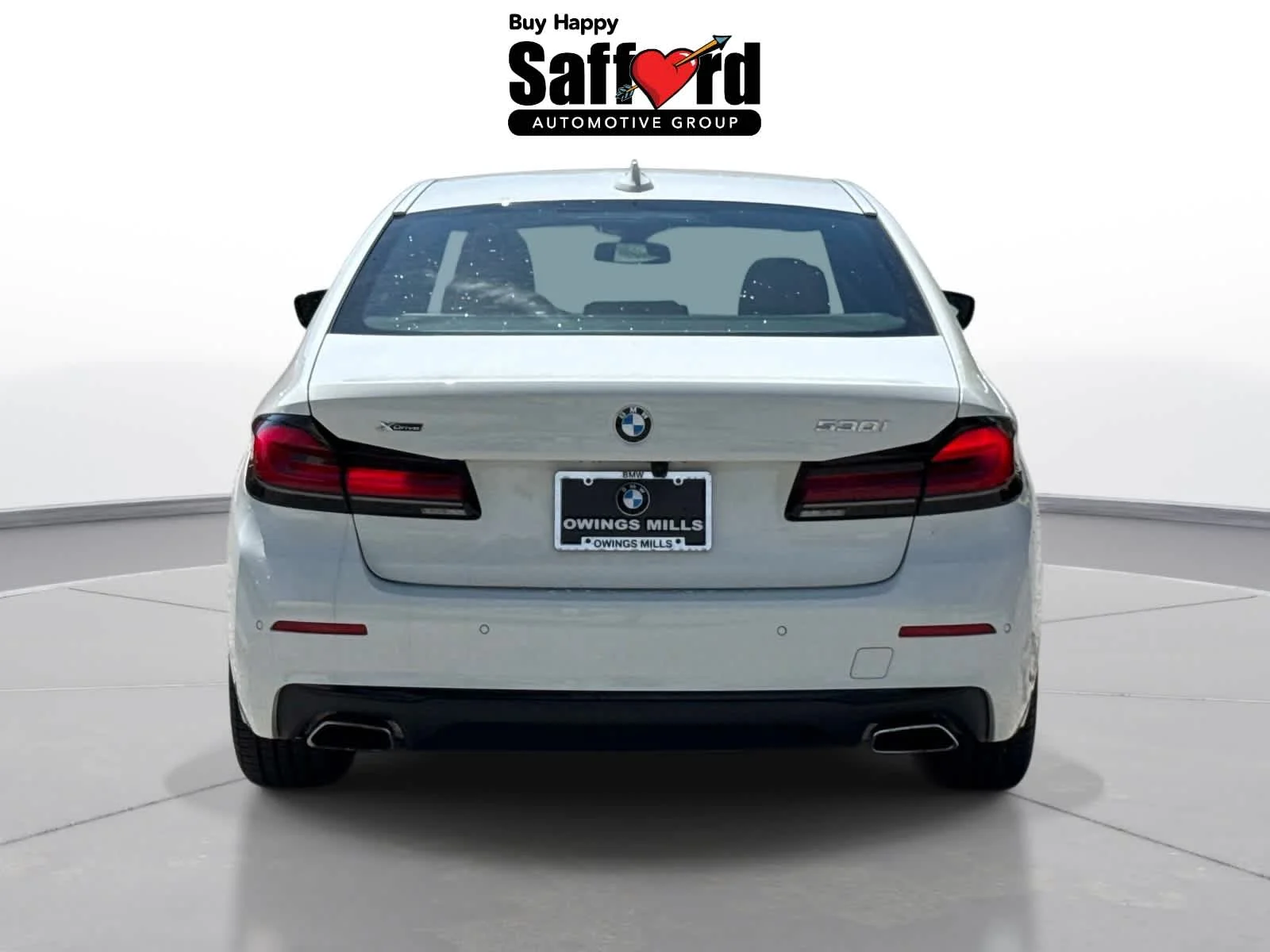 Used 2023 Alpine White BMW 530i xDrive image 13
