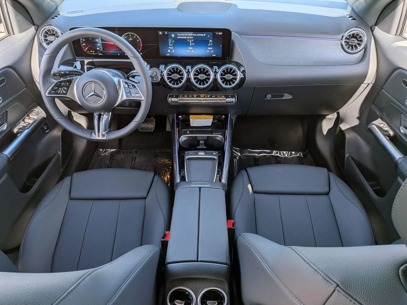 Used 2026 Mountain Grey Metallic Mercedes-Benz GLA 250 image 14