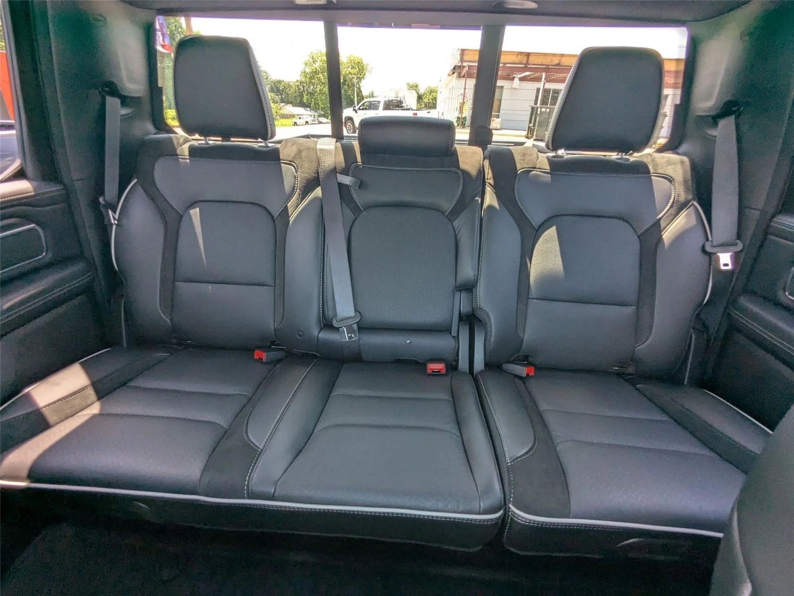 2026 RAM 1500 Laramie - Photo 19