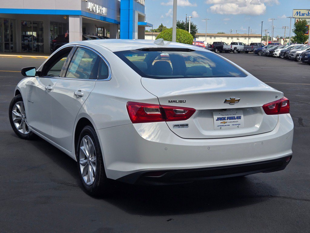 2025 Chevrolet Malibu 1LT - Photo 15