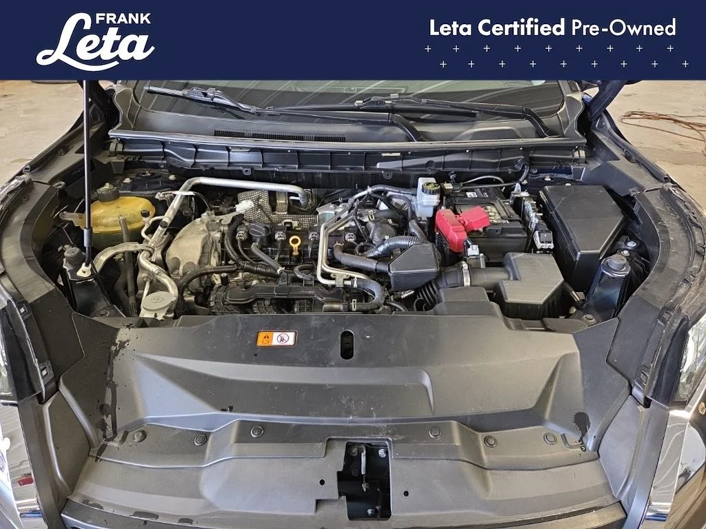 Used 2022 Blue Mitsubishi SE image 24