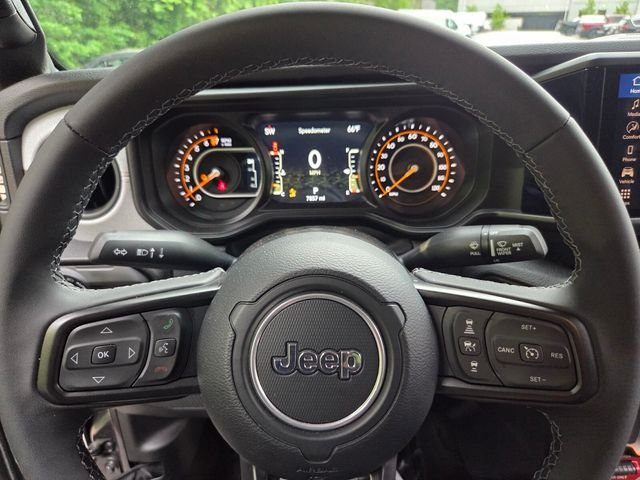 Used 2025 Gray Jeep Willys image 25