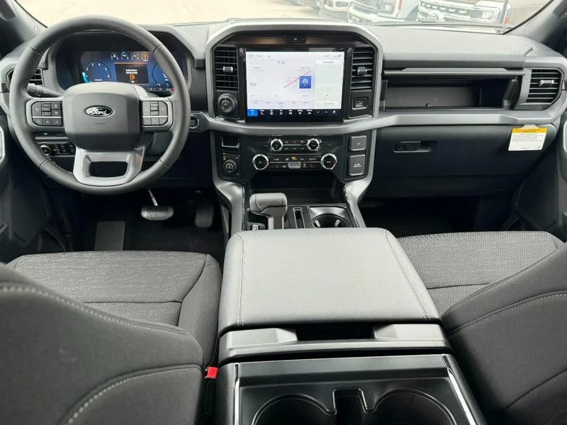 New 2026 Oxford White Ford XLT 4WD SuperCrew 5.5