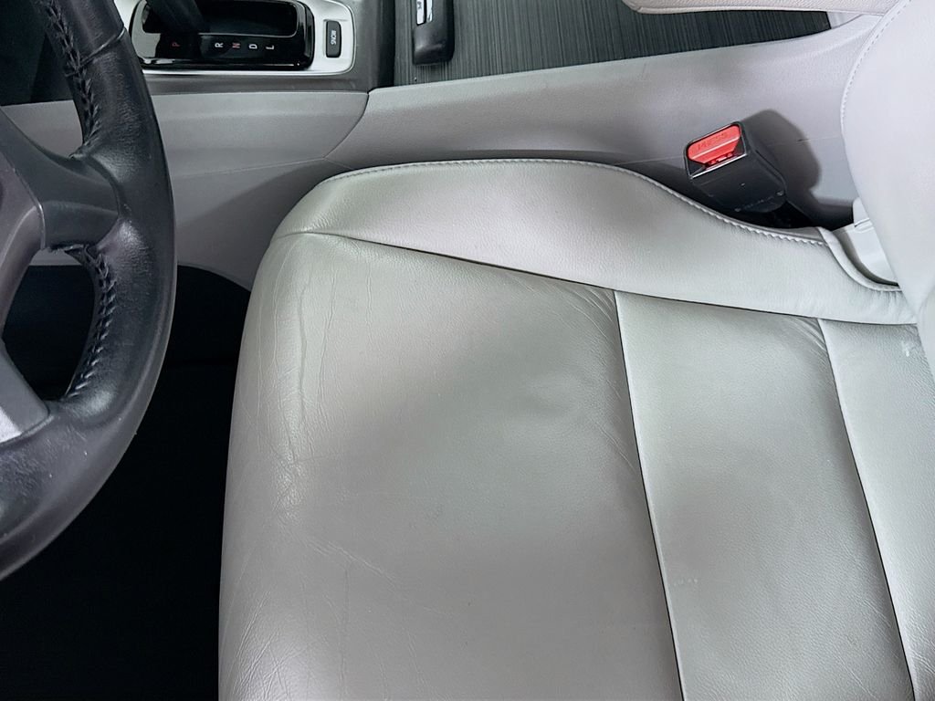 Used 2020 Gray Honda EX-L image 18