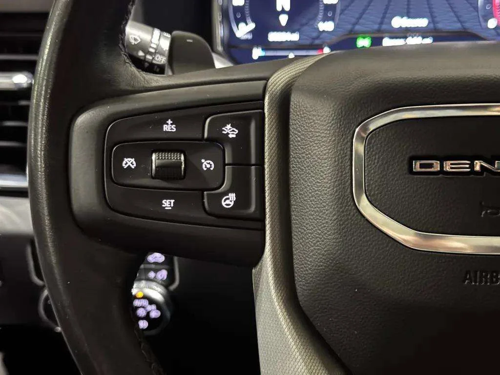 Certified Used 2022 White Frost Tricoat GMC Denali image 15