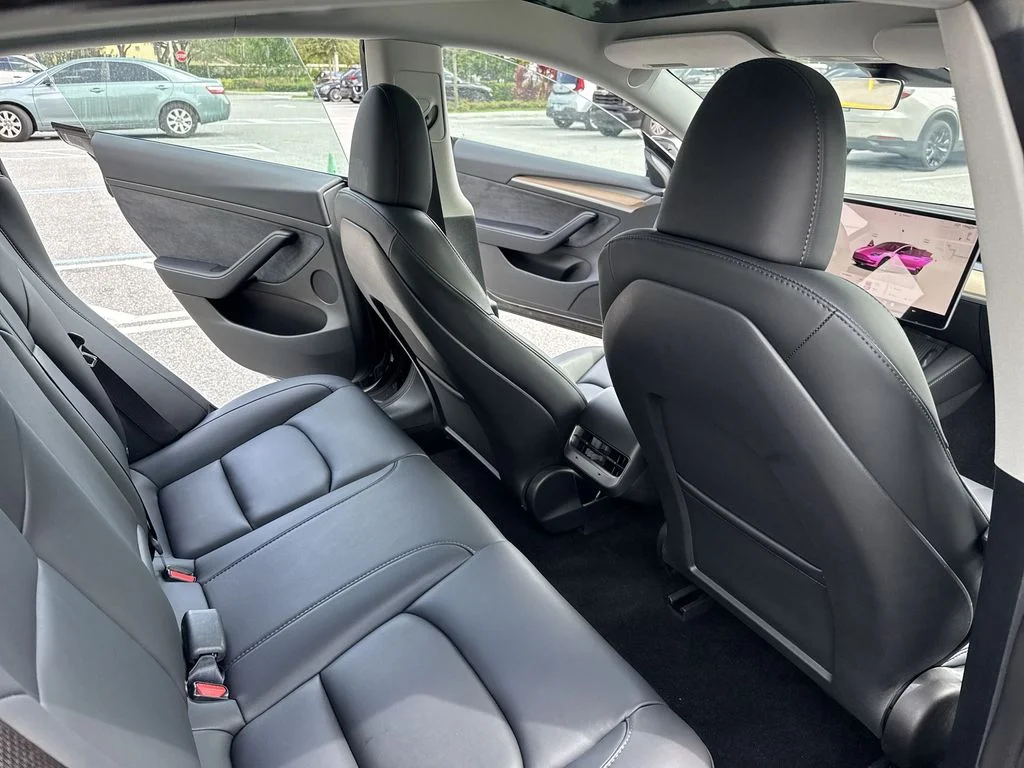 Used 2023 Solid Black Tesla  image 33