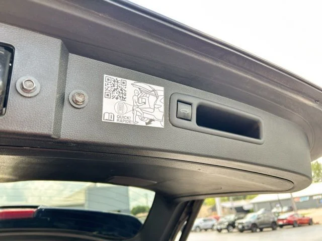 Used 2022 Gray Toyota Platinum image 13