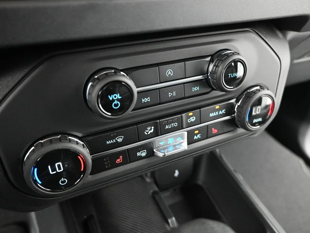 New 2026 Avalanche Gray Ford Big Bend image 15