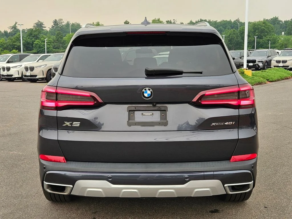 Used 2020 Arctic Grey Metallic BMW xDrive40i image 6