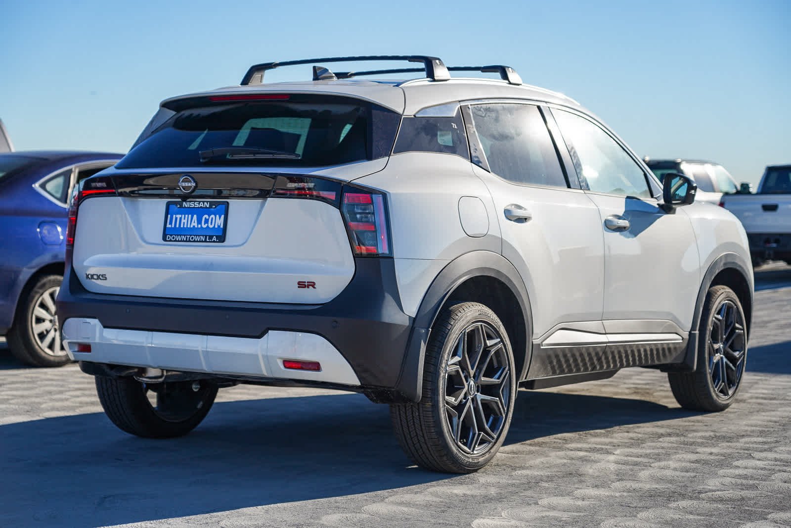 New 2027 Aspen White TriCoat Nissan SR image 6