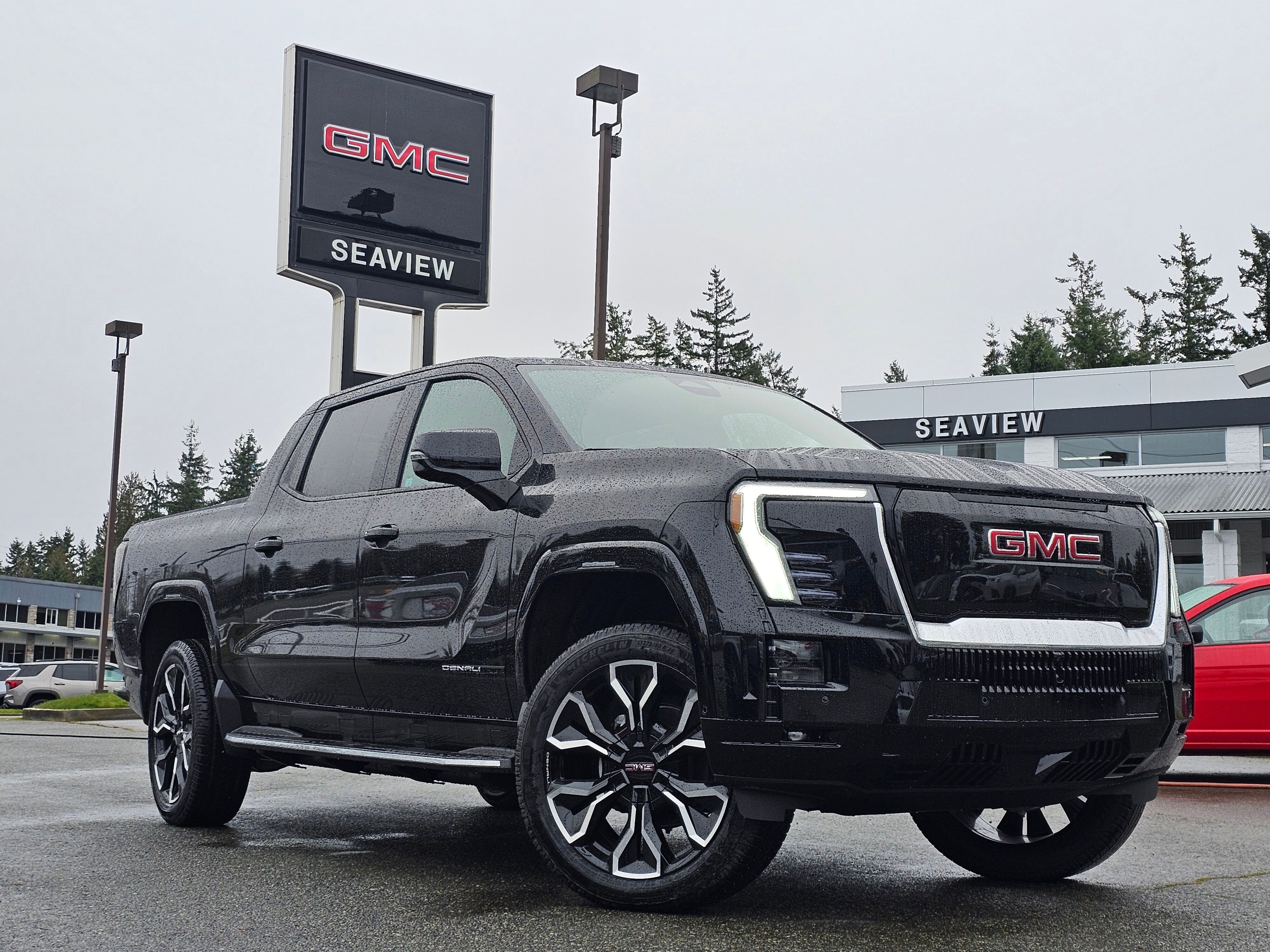 2026 GMC Sierra Denali Extended Range Crew Cab e4WD's photo