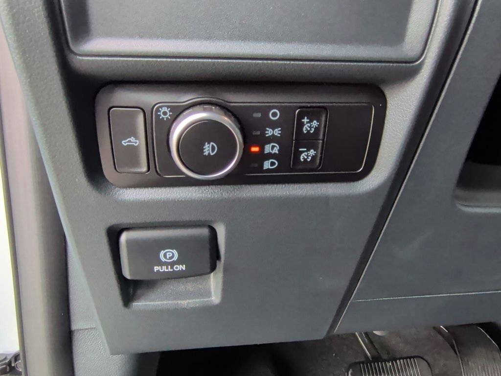 New 2026 Oxford White Ford STX® image 15