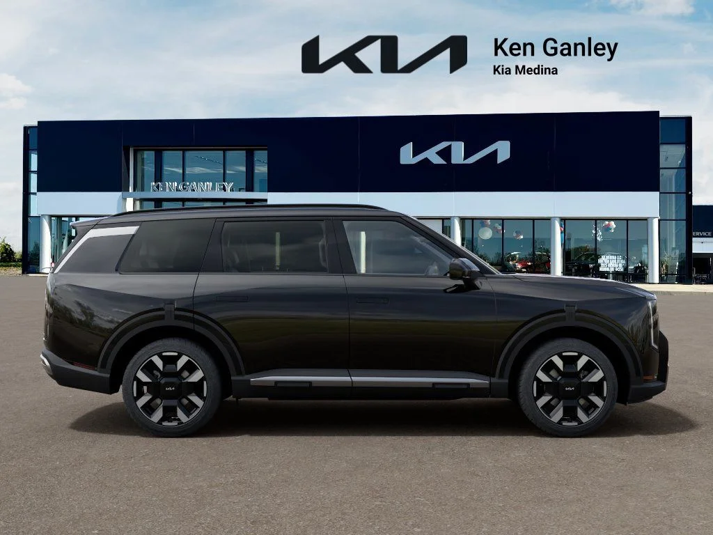 New 2027 Ebony Black Kia S image 7