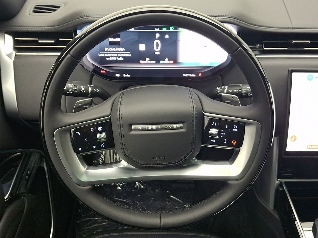 New 2026 Santorini Black Land Rover SE image 18