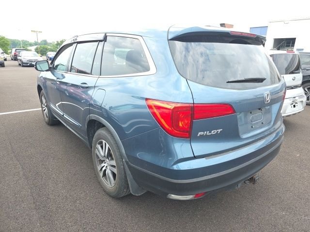 Used 2017 Honda Pilot EX-L with VIN 5FNYF6H70HB051422 for sale in O'Fallon, IL