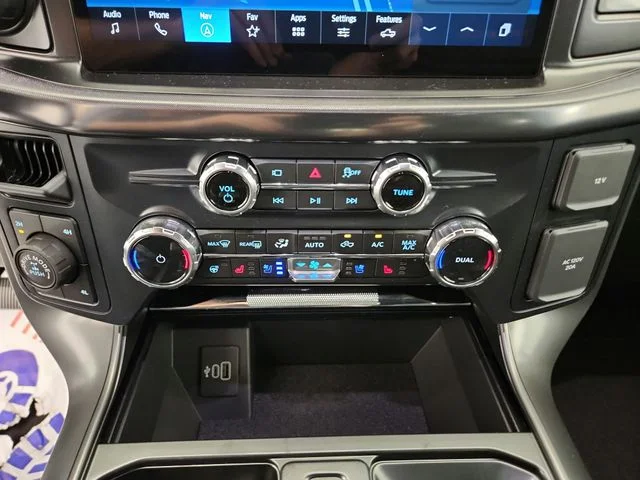 New 2026 Carbonized Gray Metallic Ford Tremor® image 20