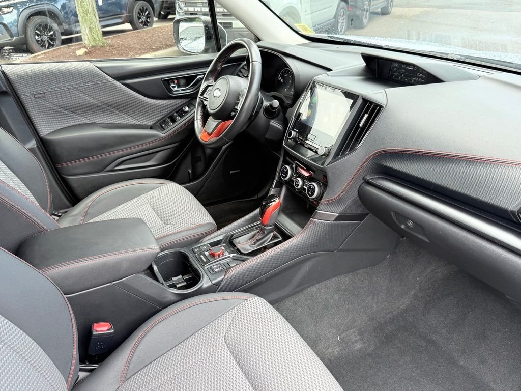 Used 2024 Silver Subaru Sport image 29