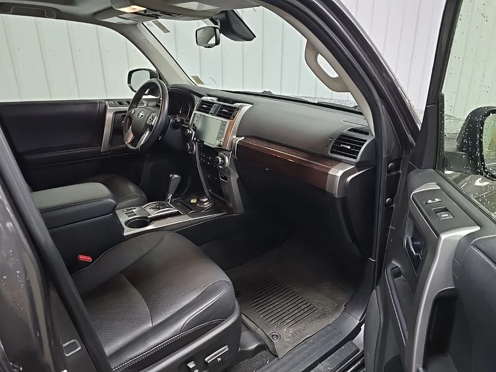 2021 Toyota 4Runner Limited - Photo 16