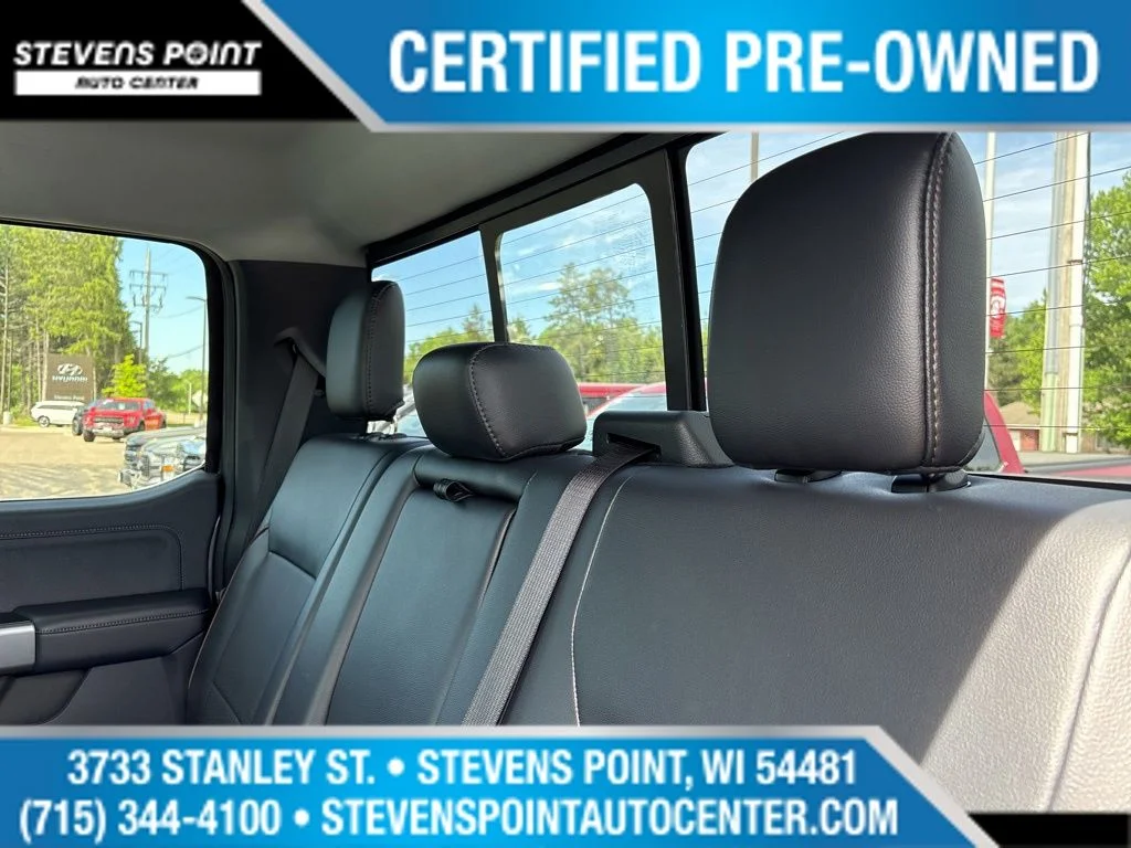 Used 2025 Carbonized Gray Metallic Ford Lariat image 27
