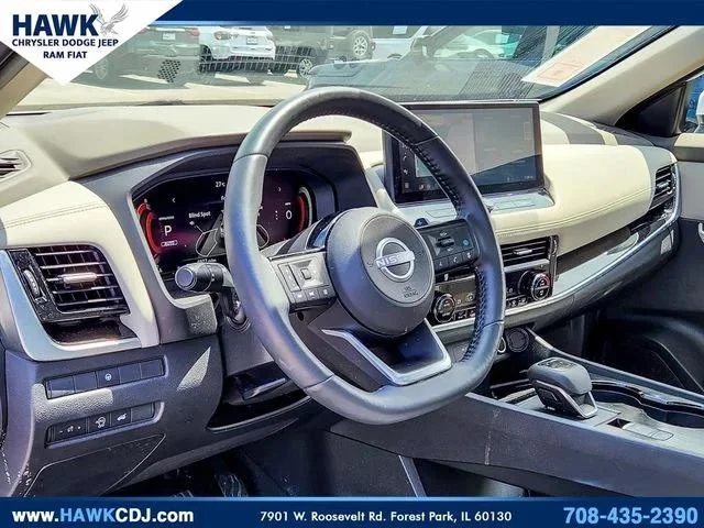 Used 2024 White Nissan SL image 9