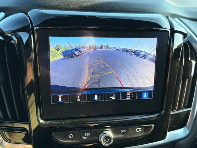 Used 2022 MOSAIC BLACK METALLIC Chevrolet Premier image 24