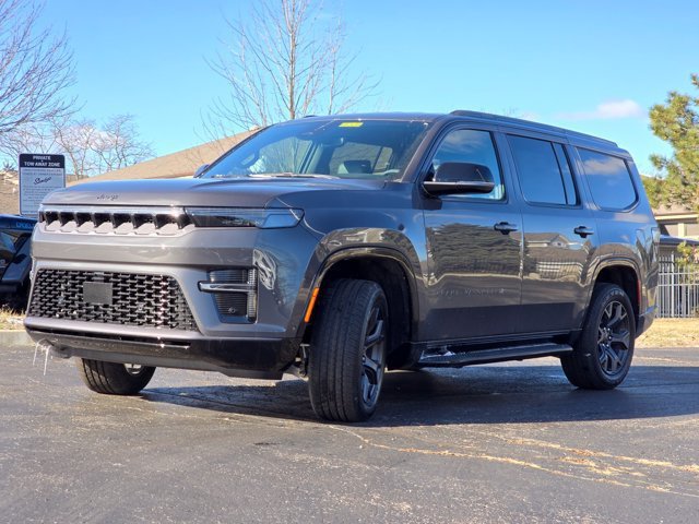 New 2026 Baltic-Gray Metallic Clear-Coat Exterior Paint Jeep Limited Altitude image 28