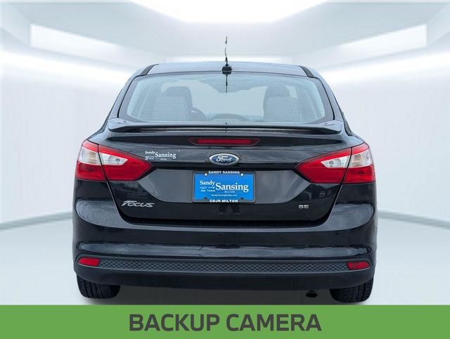 Used 2012 Black Ford SE image 4