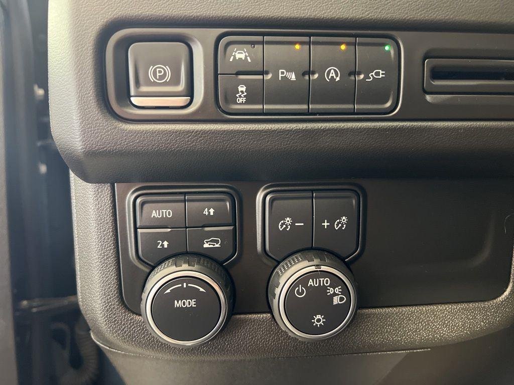 Used 2021 Shadow Gray Metallic Chevrolet RST image 8