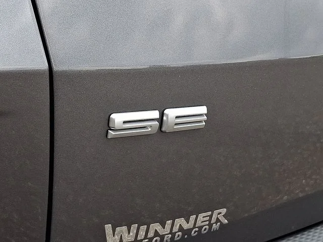 Certified Used 2022 Carbonized Gray Metallic Ford SE image 29