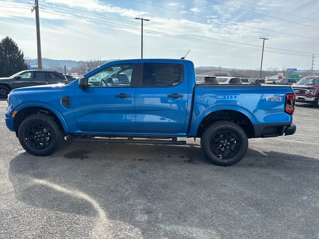 New 2025 Velocity Blue Metallic Ford XLT image 2