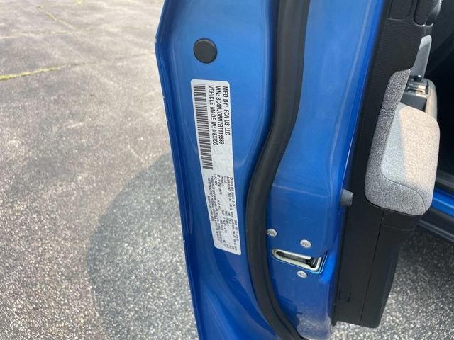 Certified Used 2024 Hydro Blue Pearlcoat Jeep Latitude image 25