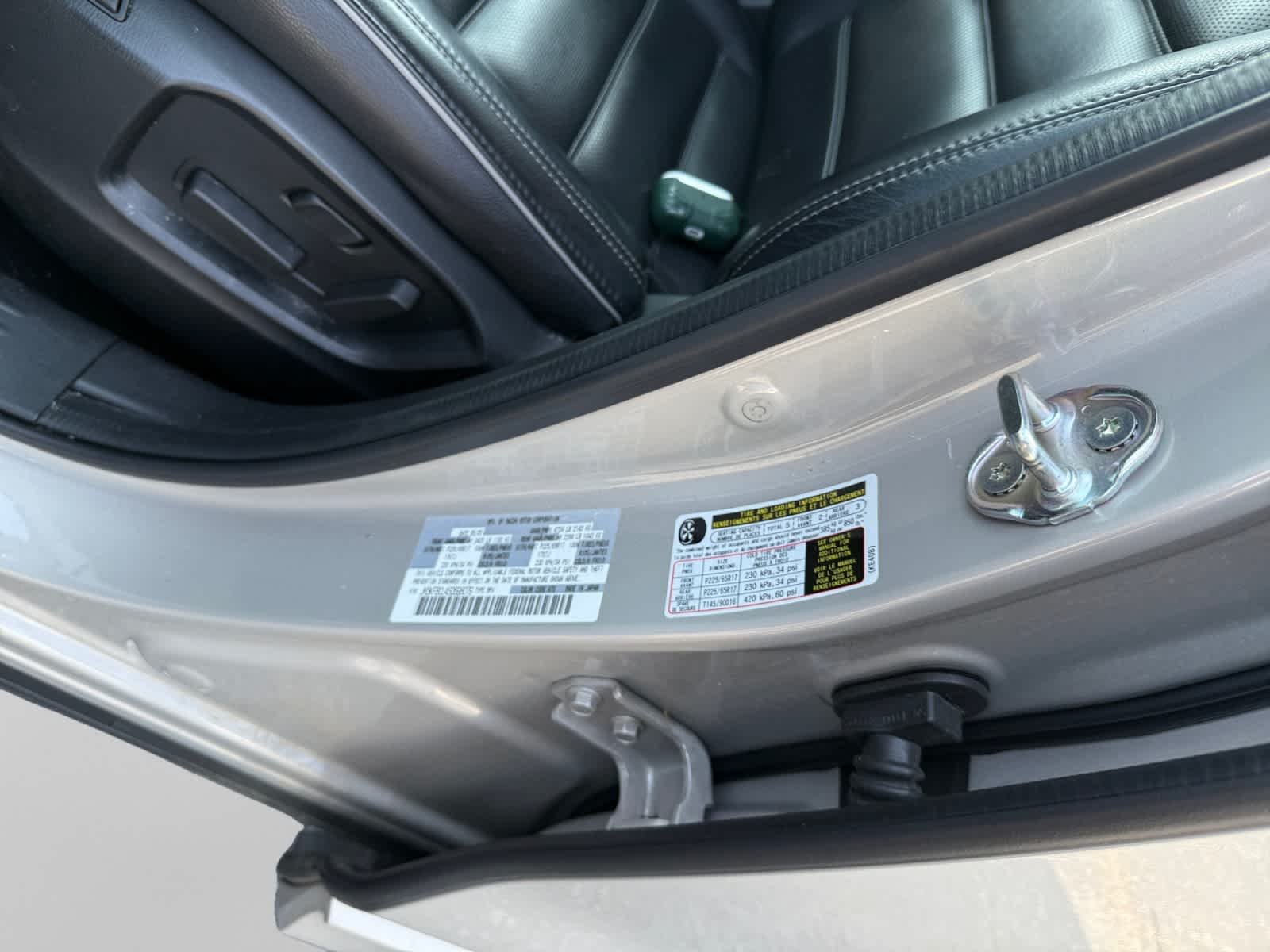 Used 2025 Platinum Quartz Metallic Mazda 2.5 S Preferred Package image 25