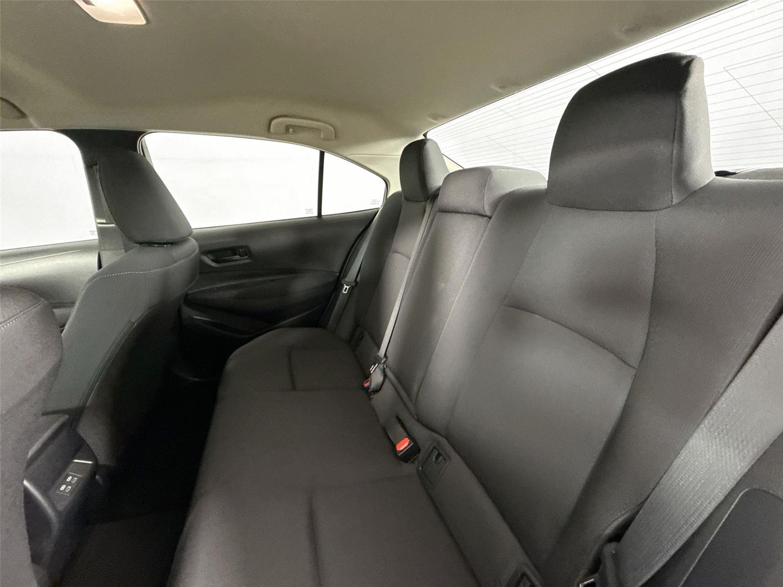 Used 2024 Ice Cap Toyota LE image 27