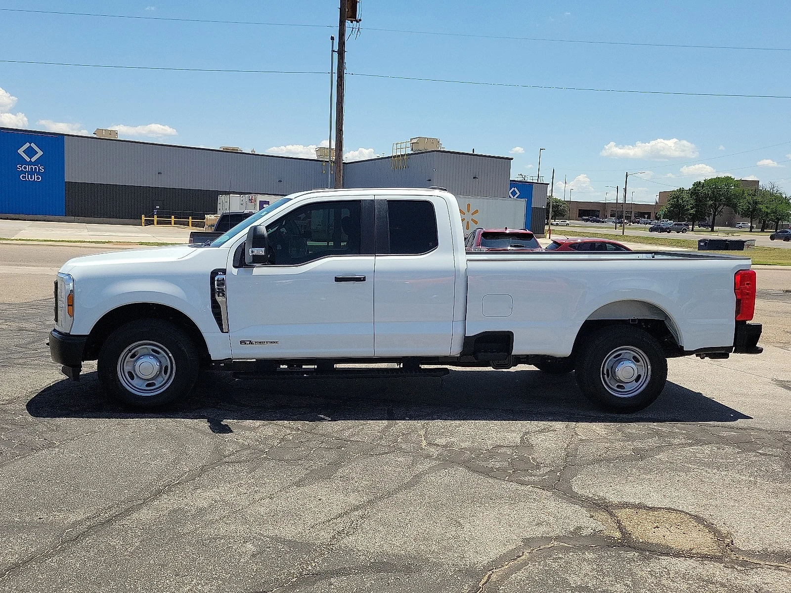 New 2025 Oxford White Ford F-250&reg; XL image 2