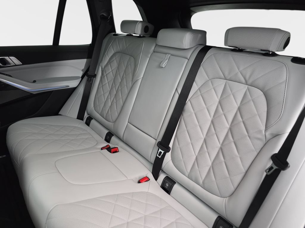 New 2026 Alpine White BMW xDrive50e image 14