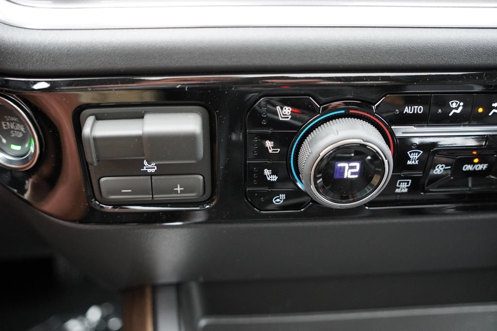 2026 Chevrolet Silverado 1500 High Country - Photo 19
