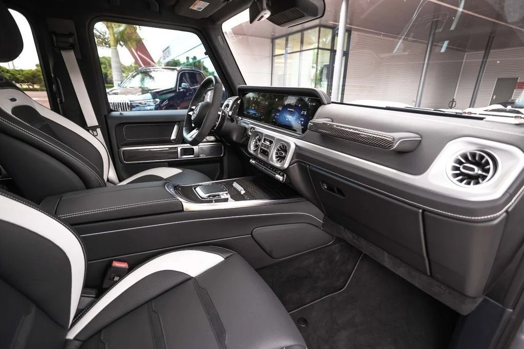 Used 2026 MANUFAKTUR Platinum Magno Mercedes-Benz G 63 AMG® image 51