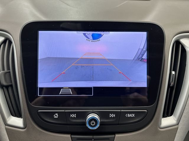 Used 2024 Gray Chevrolet LT image 24