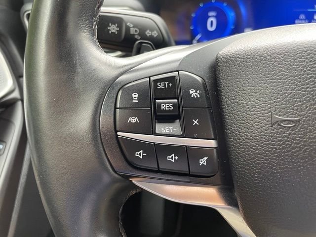 Certified Used 2020 Black Metallic Ford Platinum image 19