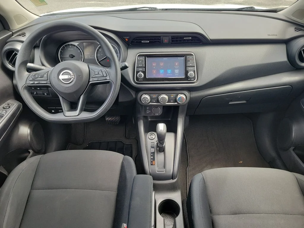 Used 2024 White Nissan S image 17