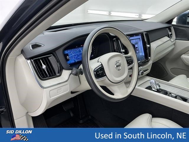 Used 2023 Denim Blue Metallic Volvo Ultimate Bright Theme image 13