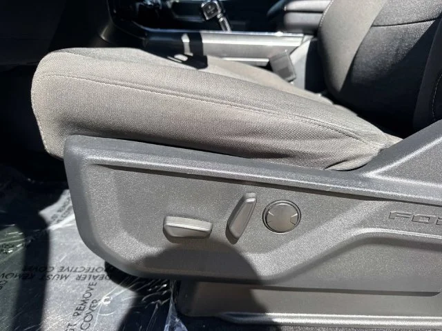 Used 2023 White Ford XLT image 45