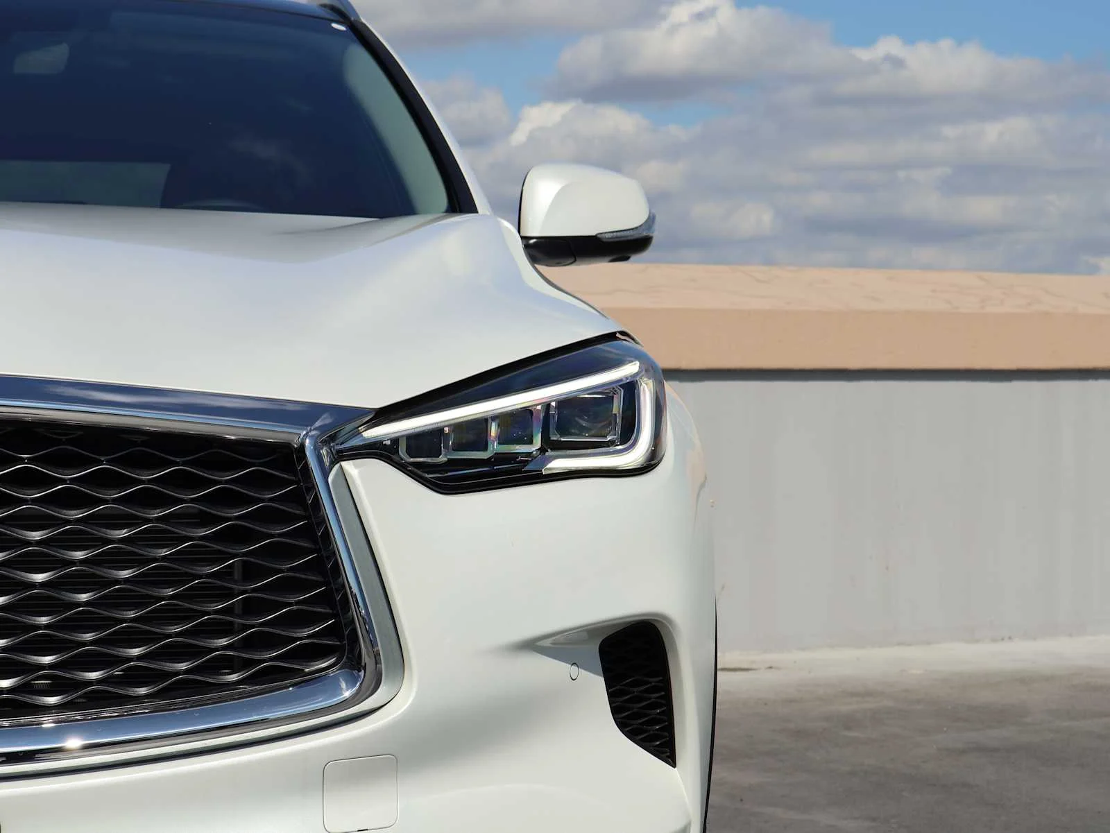 Certified Used 2024 Radiant White INFINITI SENSORY image 7
