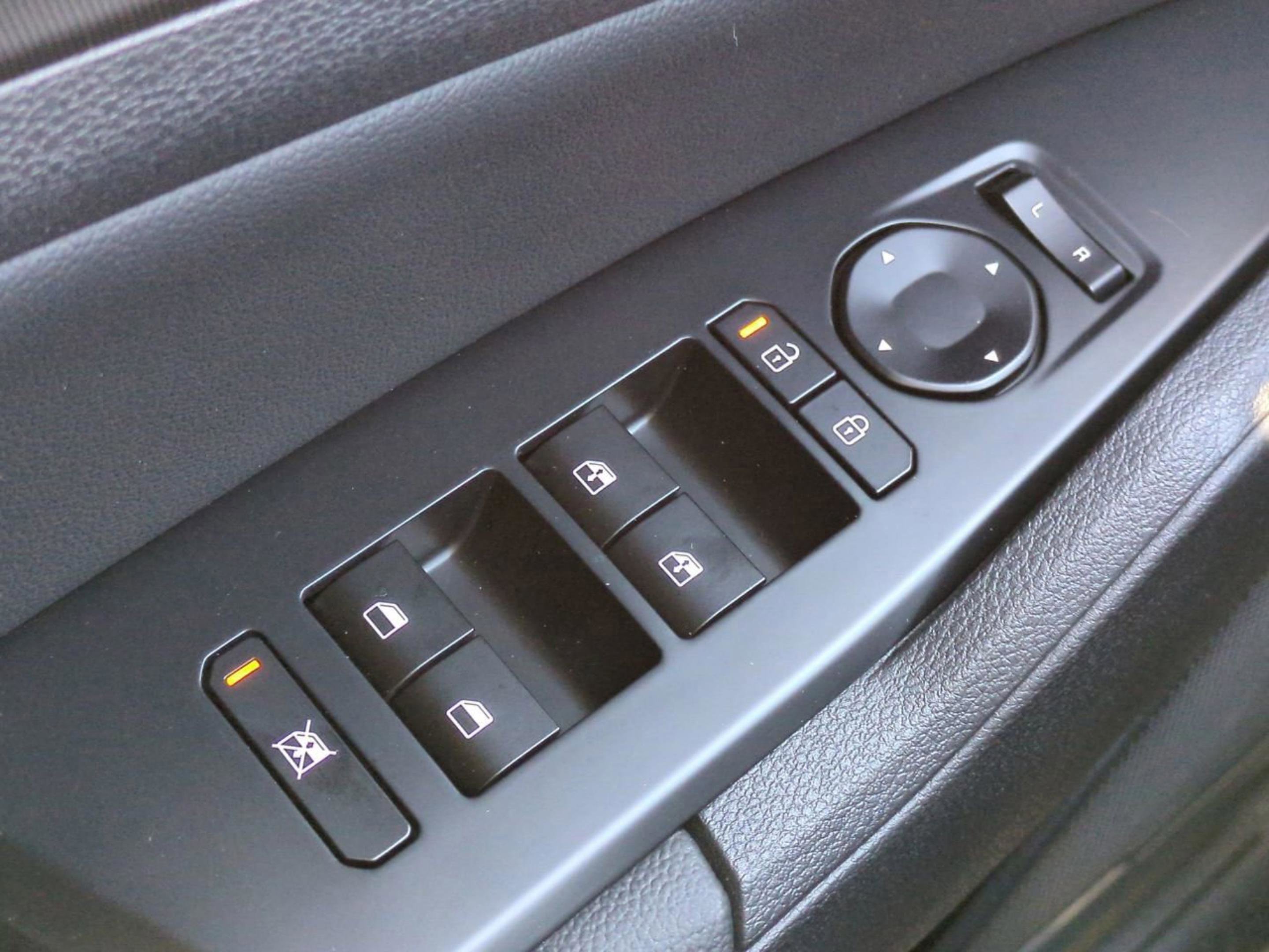 New 2026 Ebony Black Kia EX image 40