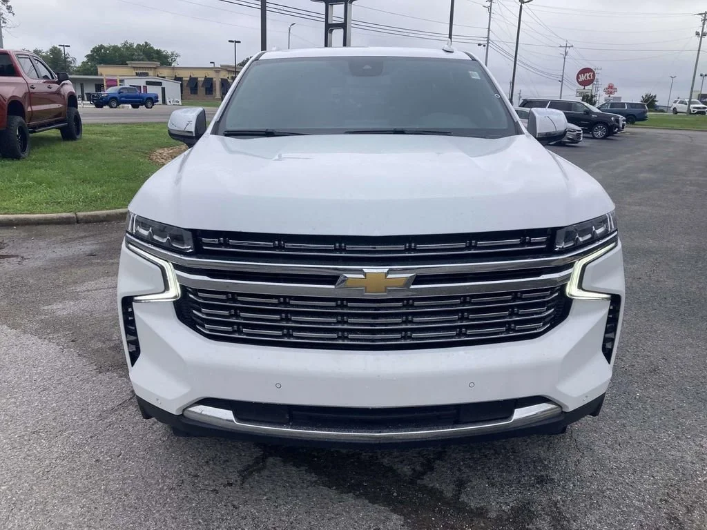 Used 2023 Summit White Chevrolet Premier image 8