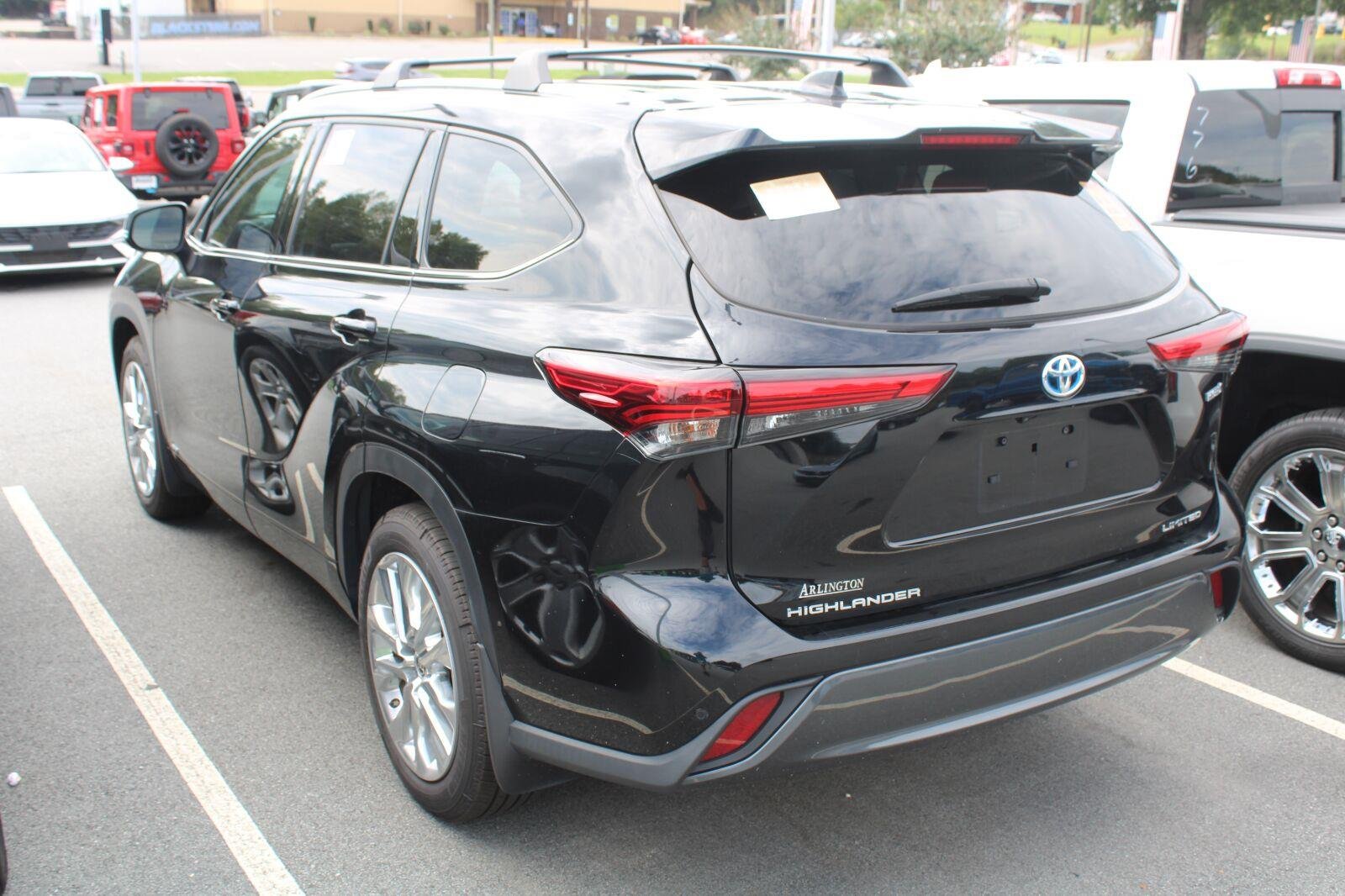 Used 2023 Midnight Black Metallic Toyota Limited image 8